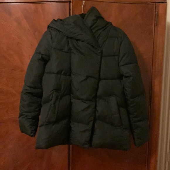 Medium Black Puffer Jacket by Lucky Brand - Picture 1 of 4